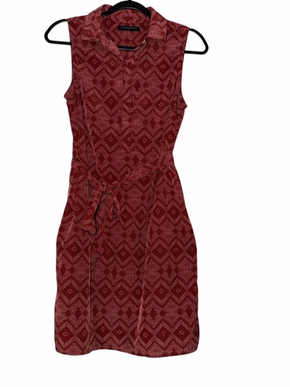 Sleeveless Printed Tie-Waist Dress in Burgundy by Banana Republic Size 4